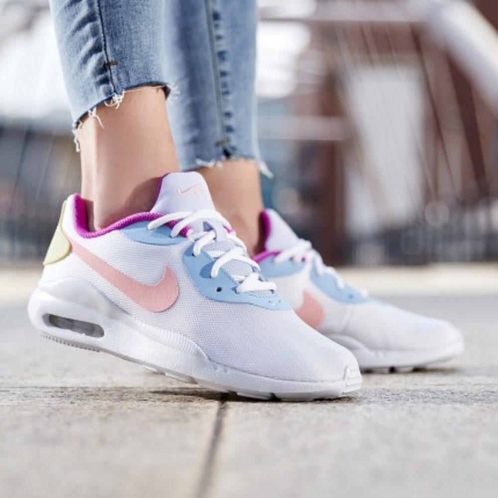 NEW Nike Air Max Oketo - Picture 2 of 7